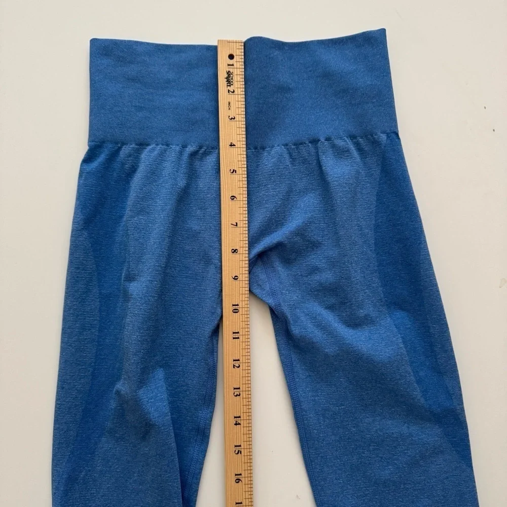 NVGTN Ocean Blue Curve Seamless Leggings Women’s size Small